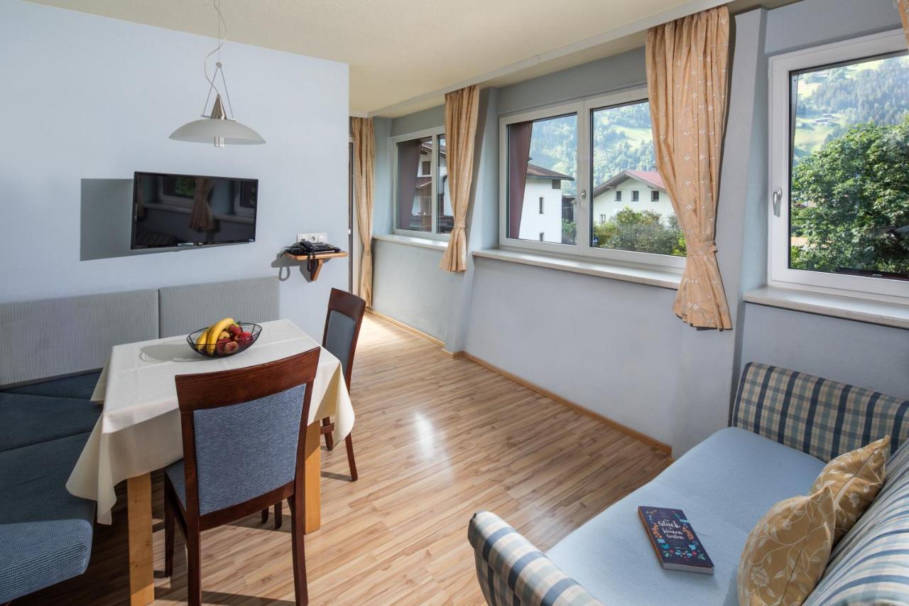 Apparthaus & Chalets Hofer Zell am Ziller Buitenkant foto