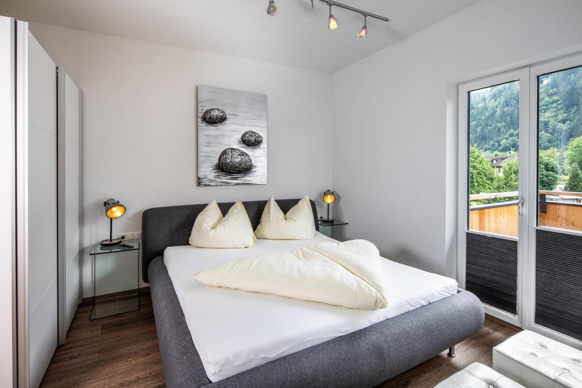 Apparthaus & Chalets Hofer Zell am Ziller Buitenkant foto